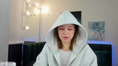 Hi I am Melissa online show from January 2026 12:59:01 AM