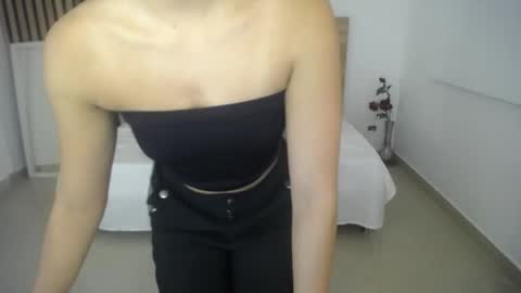 melissa_lenox online show from June 2026 12:21:02 PM