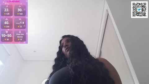 Snapshot of melissa_sexytits chatting on February 2026 06:25:01 PM Lau online show from February 2026 06:25:01 PM
