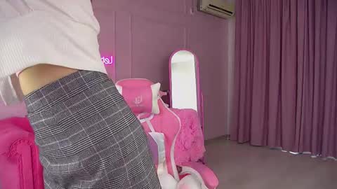 Melisa online show from October 2025 06:23:02 AM