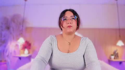 Snapshot of melissakarterrs chatting on July 2026 12:01:02 PM M E L I S S A online show from July 2026 12:01:02 PM