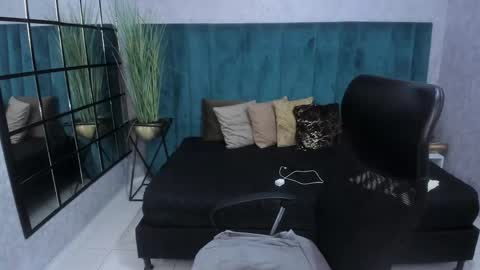 MELISSA online show from February 2026 10:30:01 PM