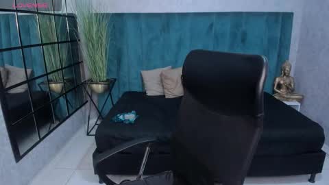 MELISSA online show from February 2026 02:15:02 AM