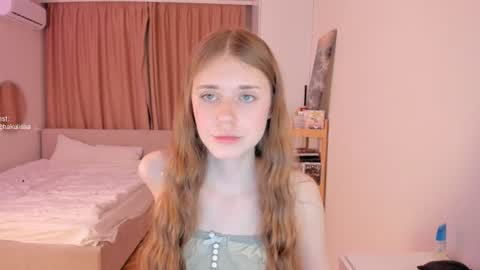 Snapshot of melissssa_bloom chatting on June 2026 10:31:01 PM Melissa online show from June 2026 10:31:01 PM