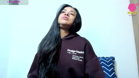 mellanie online show from November 2025 09:54:02 AM