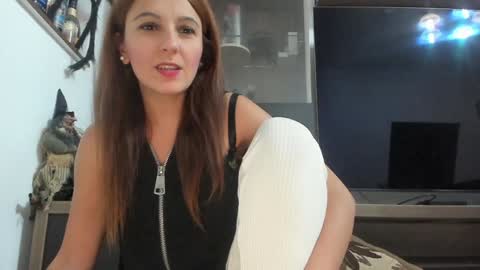 MellyMell  online show from October 2025 06:52:01 PM