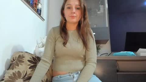 Snapshot of mellbell_ chatting on April 2026 02:27:02 AM MellyMell online show from April 2026 02:27:02 AM