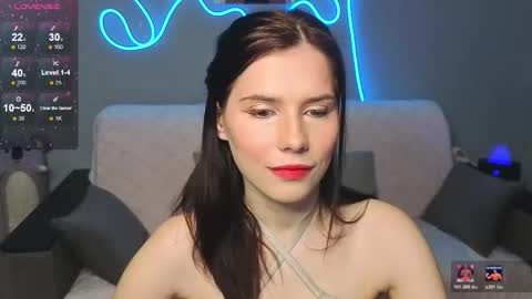 mellhyees online show from February 2026 05:20:02 PM