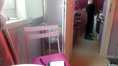 Snapshot of melli23 chatting on October 2025 02:40:01 PM Melli online show from October 2025 02:40:01 PM