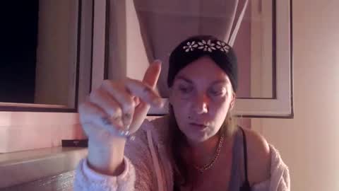 Snapshot of melli23 chatting on October 2025 07:56:02 PM Melli online show from October 2025 07:56:02 PM
