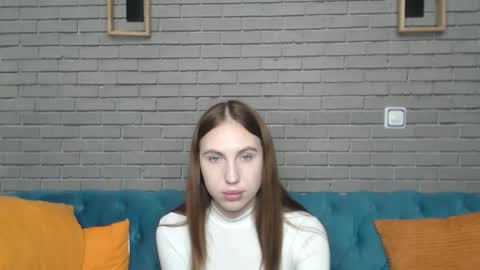 mellingi online show from September 2025 05:00:02 AM