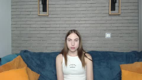 mellingi online show from September 2025 05:12:01 AM