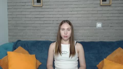 mellingi online show from October 2025 06:00:01 AM