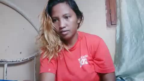 Snapshot of mellissia02 chatting on May 2026 04:07:02 AM mellissa online show from May 2026 04:07:02 AM