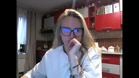 Melly online show from April 2026 06:25:01 AM