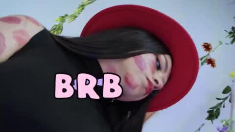  Leslie  online show from March 2025 02:40:01 PM