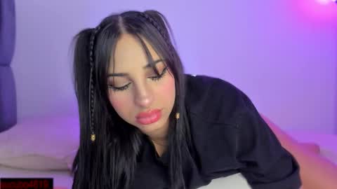 Melody or Val  online show from November 2025 02:21:01 AM