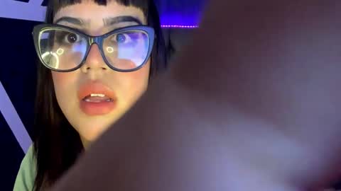 melodydreams1520 online show from September 2025 03:11:02 AM