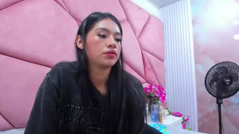 Melodysmithass online show from March 2026 02:27:02 AM