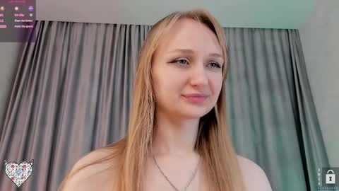 Snapshot of memento_mary chatting on March 2025 12:38:01 AM The princess of your dreams online show from March 2025 12:38:01 AM