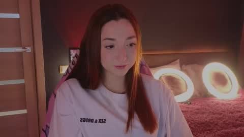 Mencialo online show from September 2025 02:13:01 AM