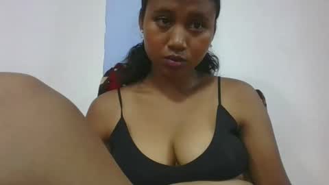 mendrika718601 online show from March 2026 06:26:02 PM