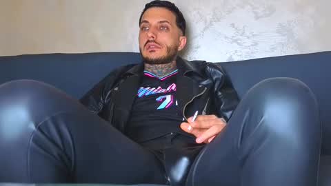 Fallow my ONLYFANS for xxx daily online show from November 2025 04:38:02 PM