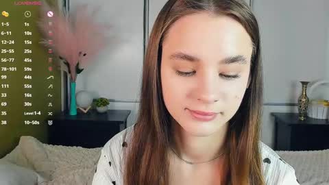 Julie online show from April 2026 07:46:01 AM