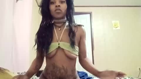 mercedesmakesyoucum6999 online show from January 2026 09:22:01 AM