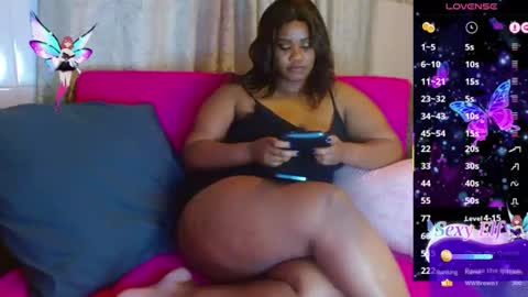 Snapshot of mereleona chatting on February 2026 03:36:02 AM Mereleona online show from February 2026 03:36:02 AM