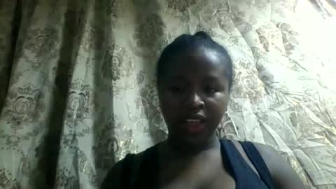 Snapshot of meria342462 chatting on June 2026 04:24:01 AM meria342462 online show from June 2026 04:24:01 AM