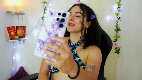 Merida Bell online show from February 2025 01:02:02 AM