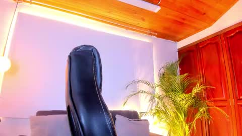 MERI online show from November 2025 06:15:01 PM