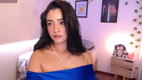 Merilyn  online show from September 2025 04:56:01 PM