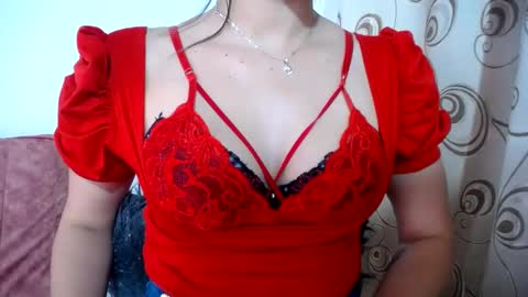 Snapshot of merlinaadams_ chatting on January 2025 08:07:01 PM Merlina online show from January 2025 08:07:01 PM