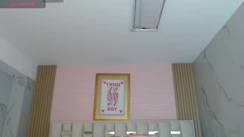 Merloth online show from March 2025 03:01:01 AM