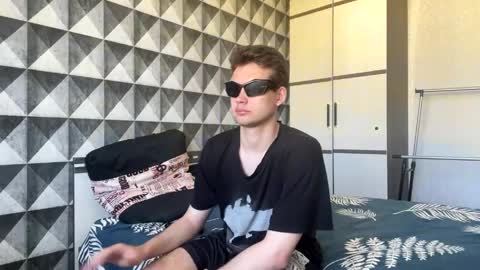 Johnny and Hailey online show from April 2026 01:36:01 AM