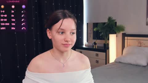 Lollita online show from March 2025 11:03:01 AM