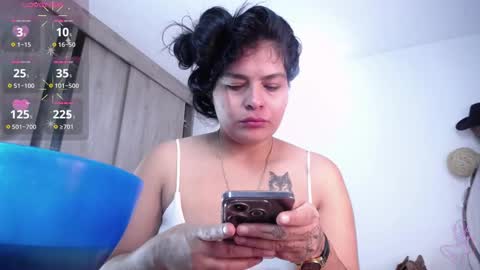 M online show from February 2025 04:37:01 AM