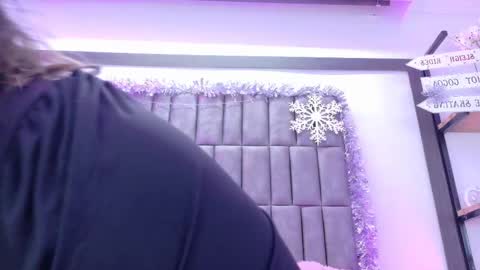 Mery Stone online show from December 2025 04:39:02 AM