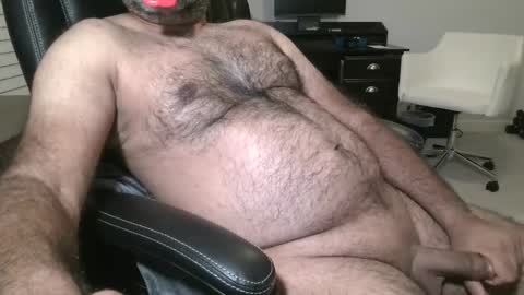 Snapshot of metter26 chatting on October 2025 12:30:02 AM atx guy online show from October 2025 12:30:02 AM