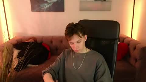 Snapshot of meverik_oushen chatting on July 2026 10:16:01 PM MEVERIK OUSHEN online show from July 2026 10:16:01 PM
