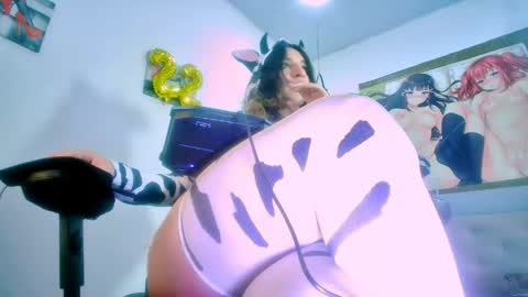 mew_alix online show from April 2026 02:45:02 PM