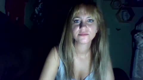 mezzy69 online show from October 2025 08:13:02 AM