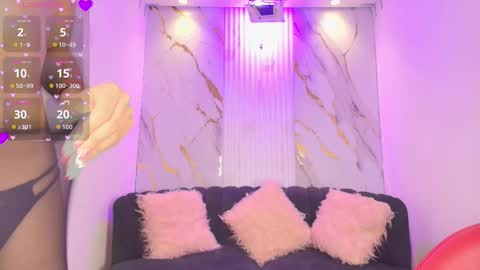 Mhia Kate online show from November 2025 12:08:02 PM