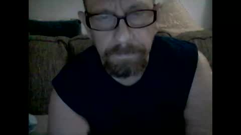 Snapshot of mhitch924 chatting on May 2026 02:05:02 AM mhitch924 online show from May 2026 02:05:02 AM