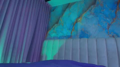 Emi online show from February 2026 07:23:01 PM