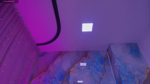 Emi online show from March 2026 07:21:02 PM