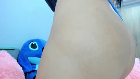Snapshot of mia_belmonte chatting on July 2026 08:33:02 PM mia_belmonte online show from July 2026 08:33:02 PM