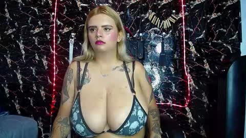 mia Independent model Thanks to everyone for your support online show from October 2025 01:51:02 AM